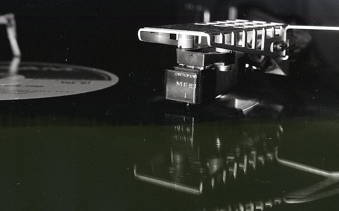 Thorens%20TD150AB%20(1)