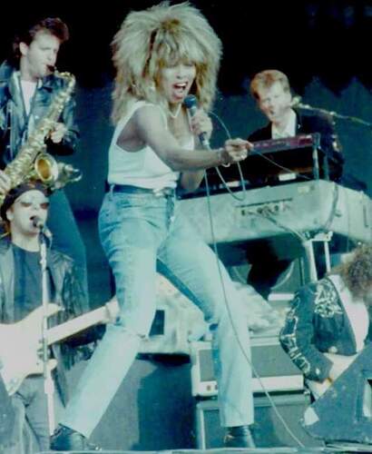 42658422_567331167039358_8723696602495057920_n