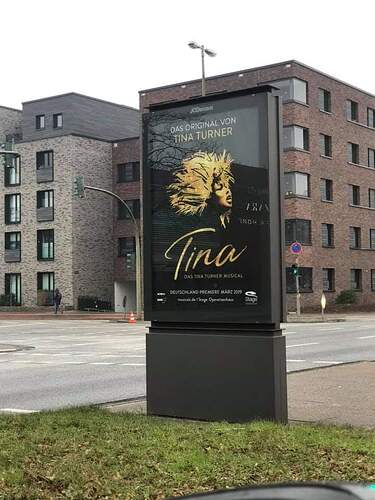 52599026_10216767431769744_182801466044448768_n