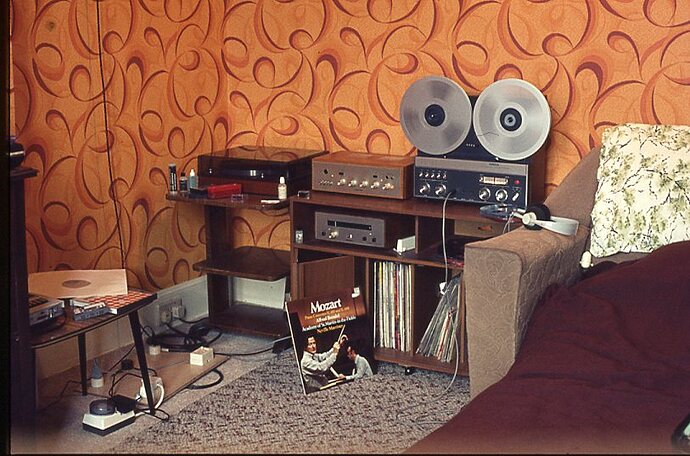 Hi-Fi%20-%20Grange%20Road%201976%20(1)