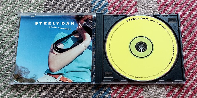 steelydanjanierunawayuspromocd