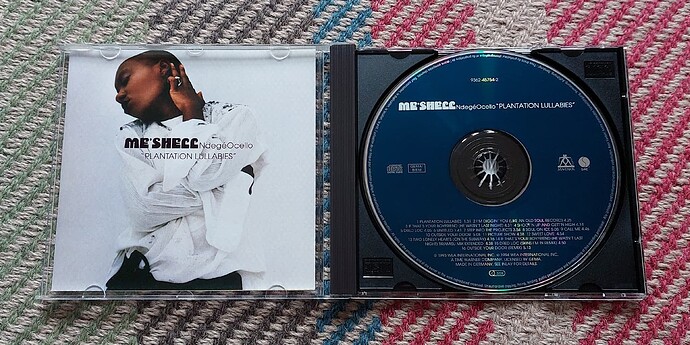 meshellndegeocellolullabies