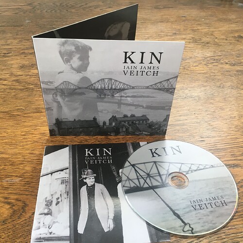 iain-james-veitch-kin-cd-467-p