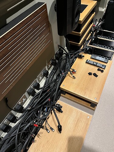 216CAE3A-0FC6-43AE-A7FB-89BE6C81253A