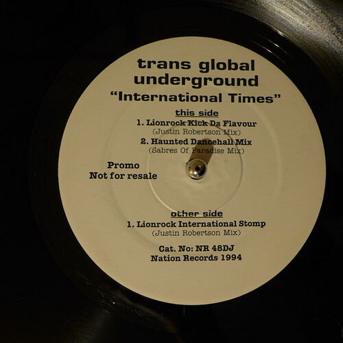 9DF0B288-D156-4A0F-8C6C-E3C7692440AD