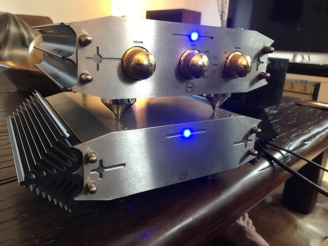 【HI FI FNK】Michael Cracked MA-1 Best looking vintage Hifi gear - Page 38 - Hi-Fi Corner - Naim