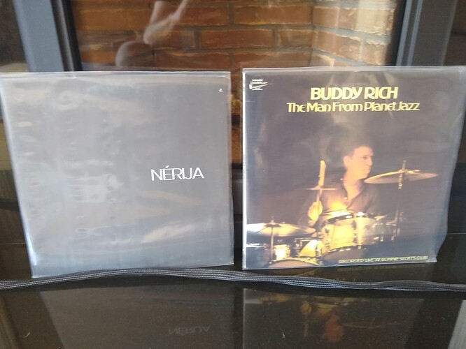 IMG_20220323_143441567_BURST000_COVER