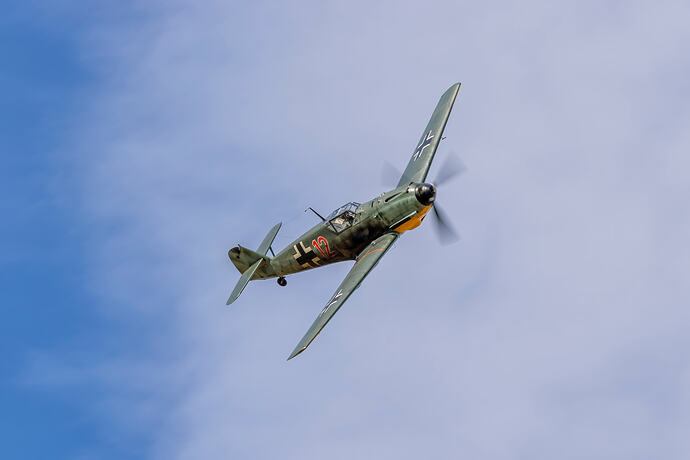 Emil over Old Warden