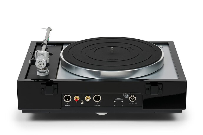 Thorens_TD_1600 back