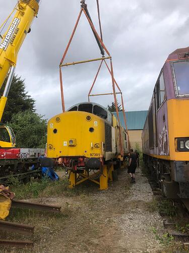 B45EC783-3EAB-4CA8-99A9-229BB0E5AEF4