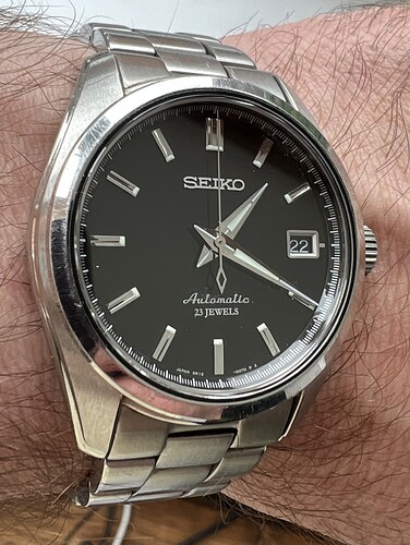 71172120080__16170BE7-70B8-4EBE-90B7-F6C25B84A061