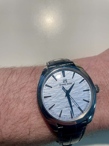 b5b69d19-179b-4cc6-a2b2-e4fffdfe6934