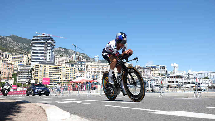 2026-vuelta-a-espa-a-preview-of-stage-18-roglic-s-last-chance
