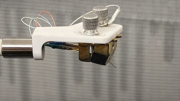 4a365077-8db7-4eca-bd1e-e08c17e5b9f3