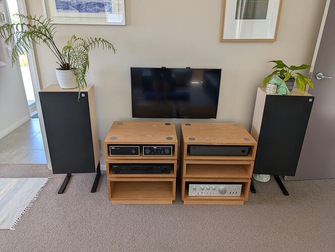 PXL_20251204_012837605