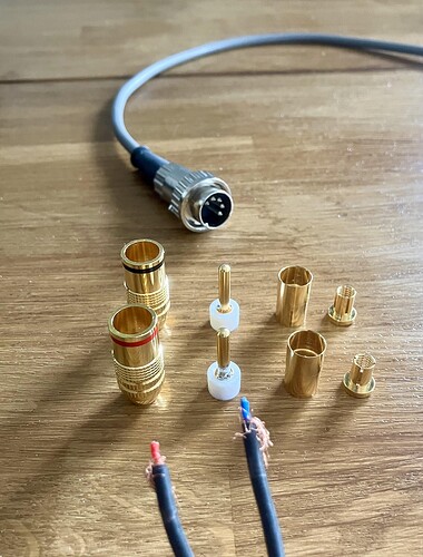 Naim Lavender kabel met pluggen