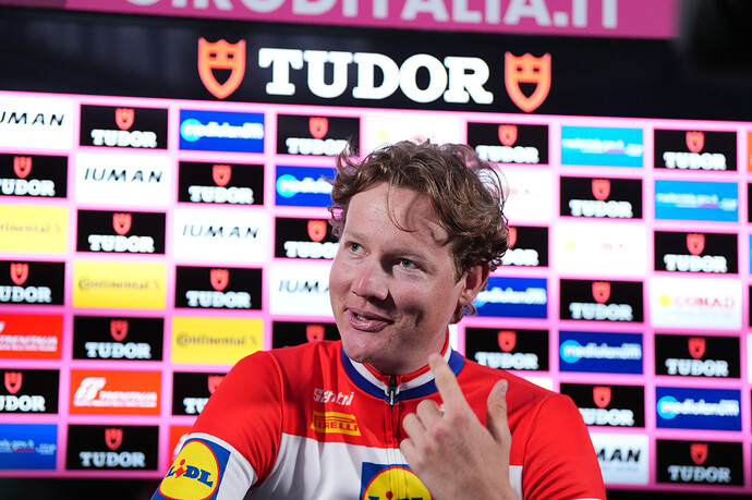 1s0B5dh0eGQ0dMoHT5x1_200525-032414