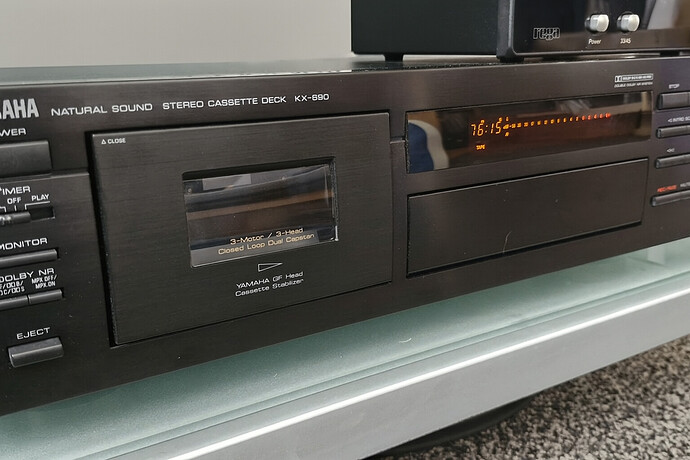 Yamaha cassette without wires