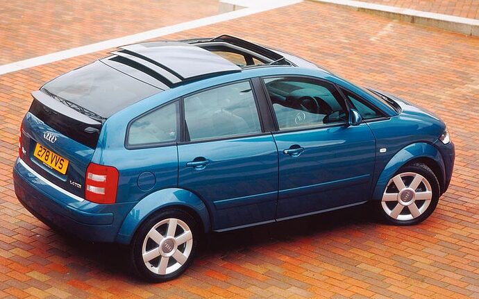 112_0707_01z+2001_audi_a2+rear_three_quarter_view