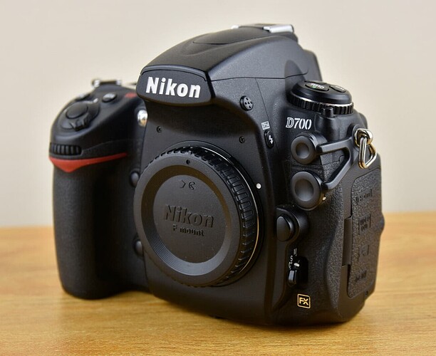 d700