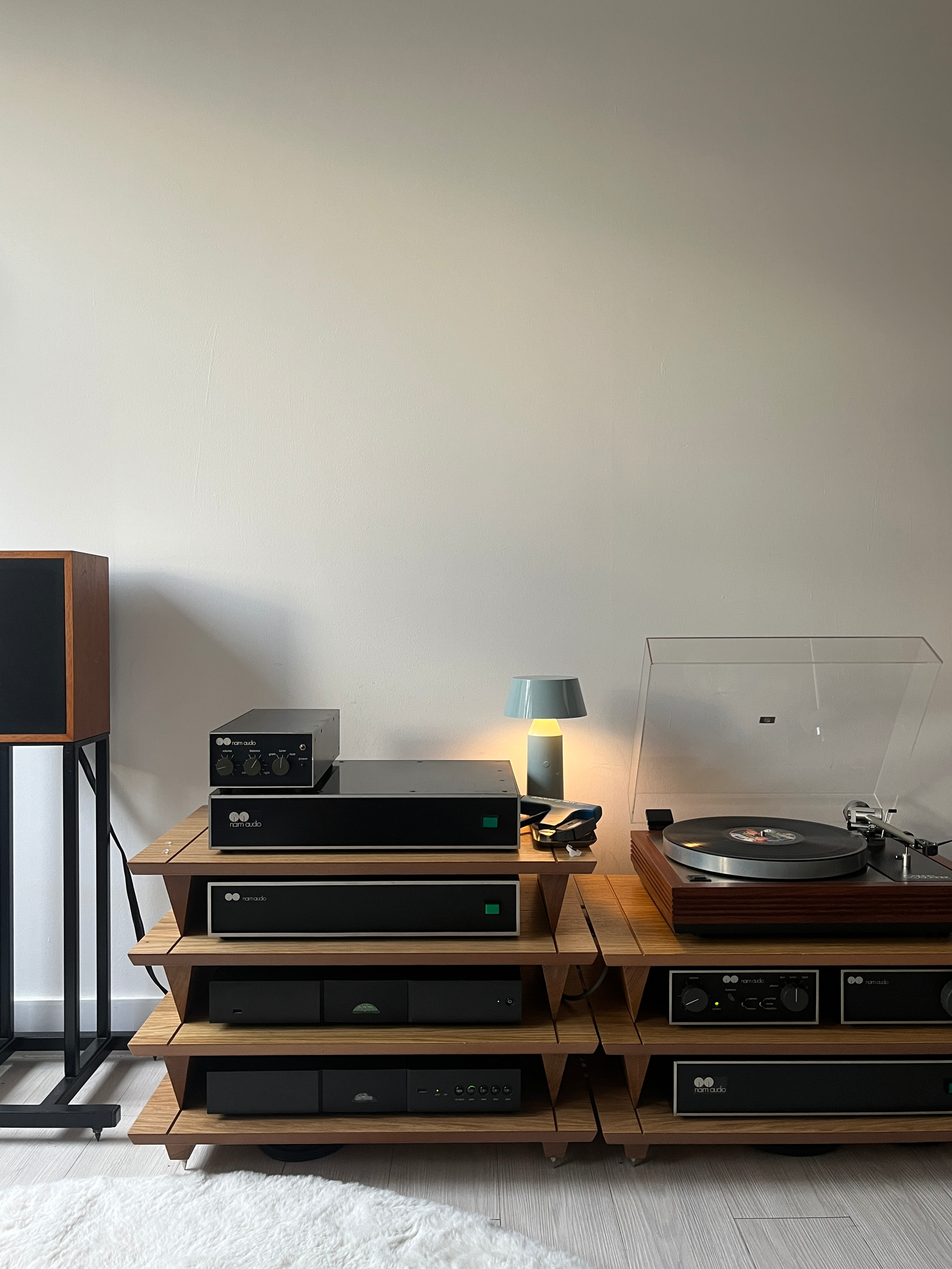 HiFi rack with three levels - Hi-Fi Corner - Naim Audio - Community